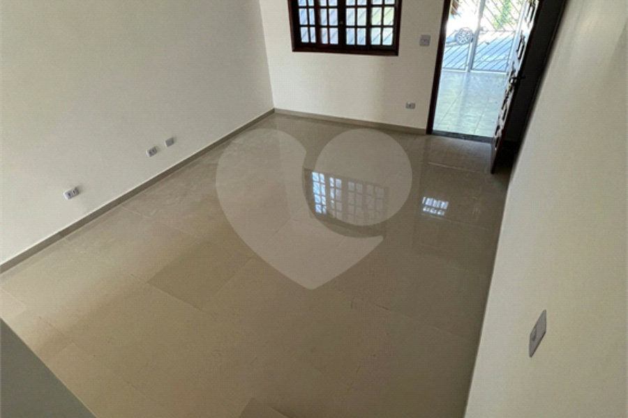 Sobrado à venda com 2 quartos em Mandaqui, São Paulo, SP