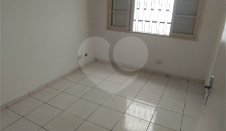 Casa Térrea à venda com 2 quartos em Vila Mazzei, São Paulo, SP