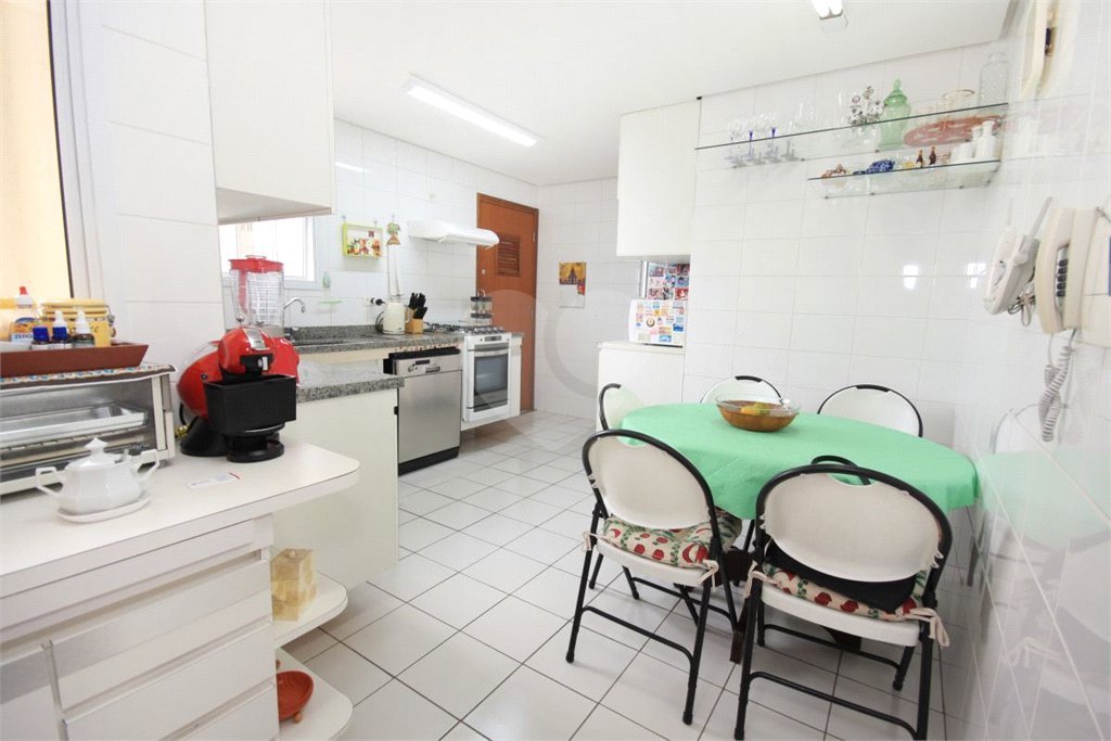 Apartamento à venda com 3 suítes em Vila Mascote, São Paulo, SP