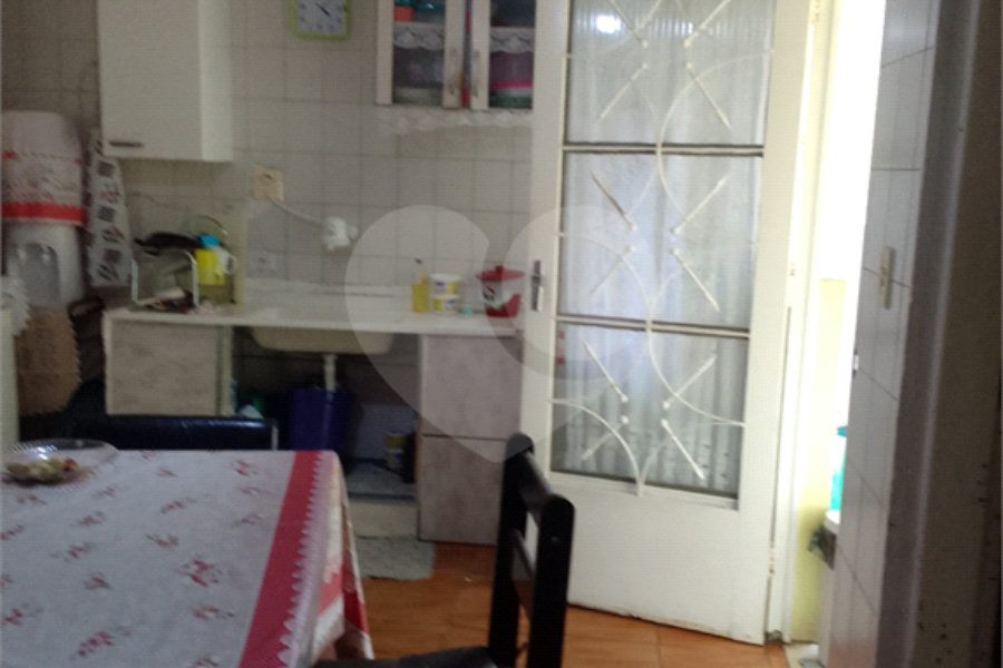 Casa à venda com 2 quartos, sendo 1 suíte, em Vila Maria Alta, São Paulo, SP