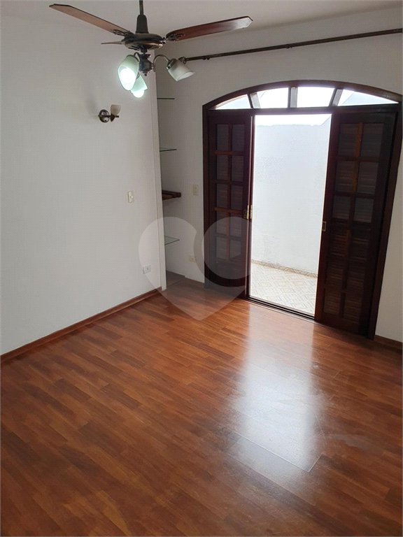 Casa de Vila à venda com 4 quartos, sendo 1 suíte, em Santana, São Paulo, SP