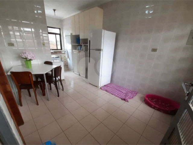 Sobrado à venda com 4 quartos, sendo 1 suíte,  em Vila Guilherme, São Paulo, SP