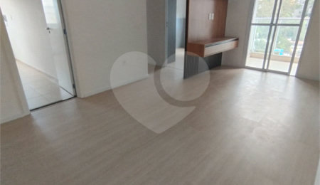 Apartamento à venda com 2 quartos, sendo 1 suíte,  em Vila Andrade, São Paulo, SP