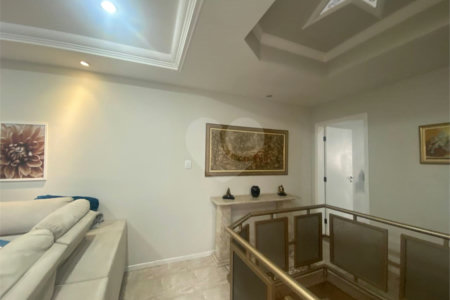 Casa à venda com 3 suítes em Vila Carrão, São Paulo, SP