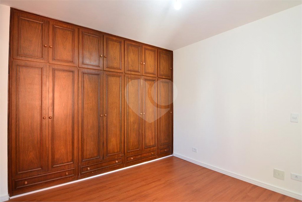 Apartamento à venda com 4 quartos, sendo 2 suítes,  em Brooklin Paulista, São Paulo, SP