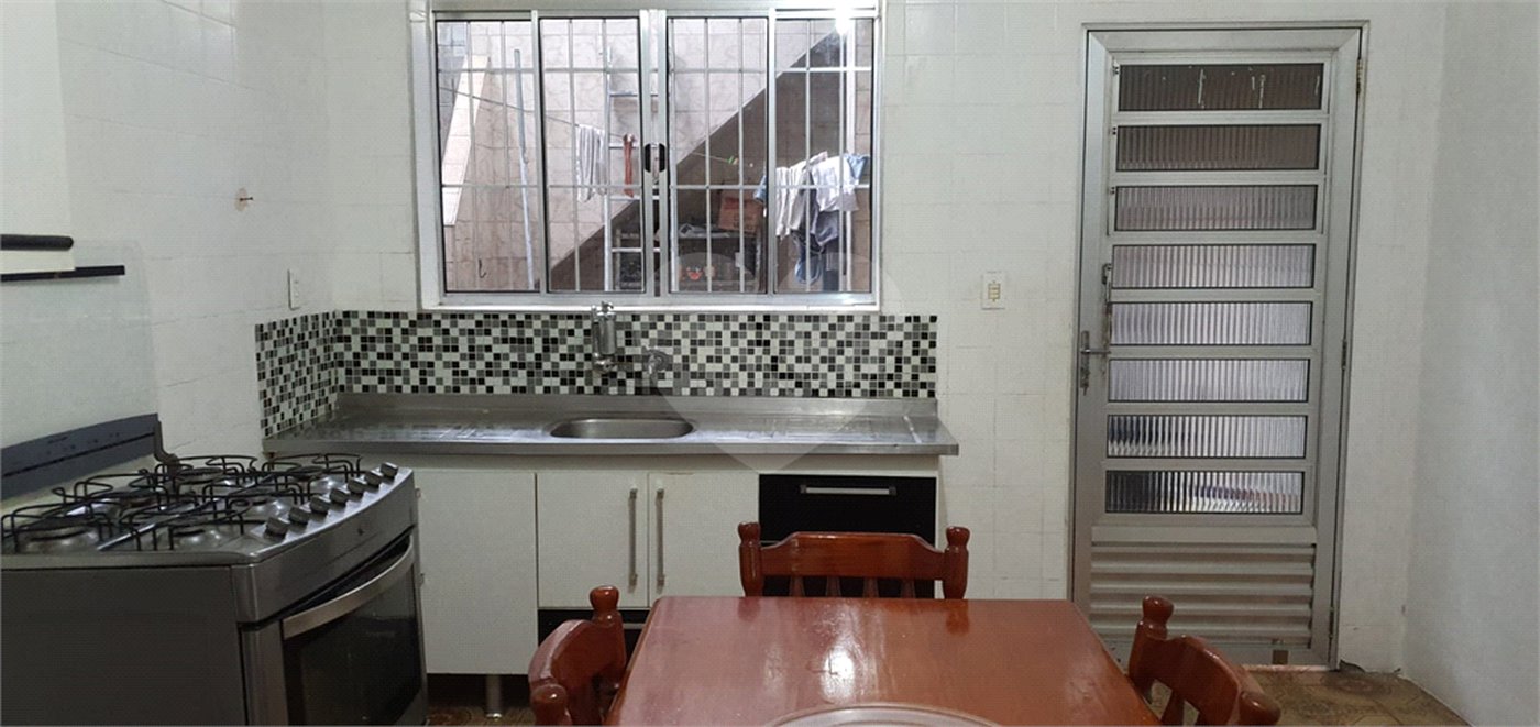 Sobrado à venda com 2 quartos em Jardim Bela Vista, Guarulhos, SP