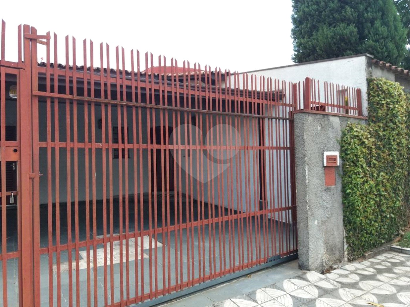 Casa à venda com 3 quartos, sendo 1 suíte, em Vila Carvalho, Sorocaba, SP