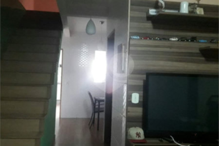 Casa à venda com 2 quartos em Jardim das Rosas (zona Sul), São Paulo, SP