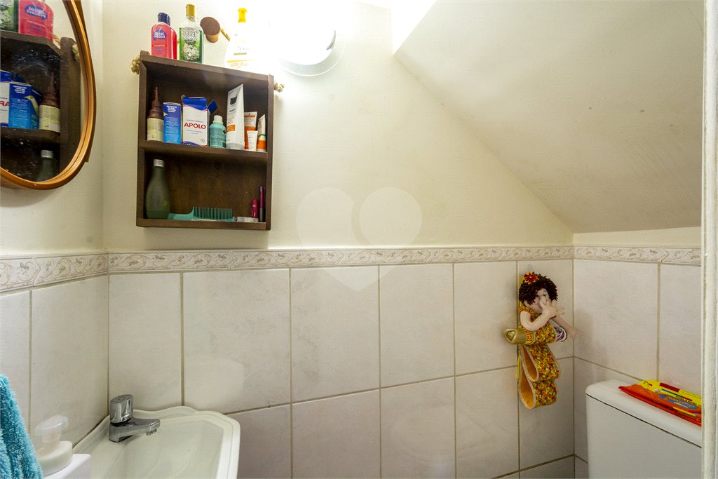 Casa à venda com 3 quartos, sendo 1 suíte, no condomínio Inter Ville Condominium House, São Paulo - SP