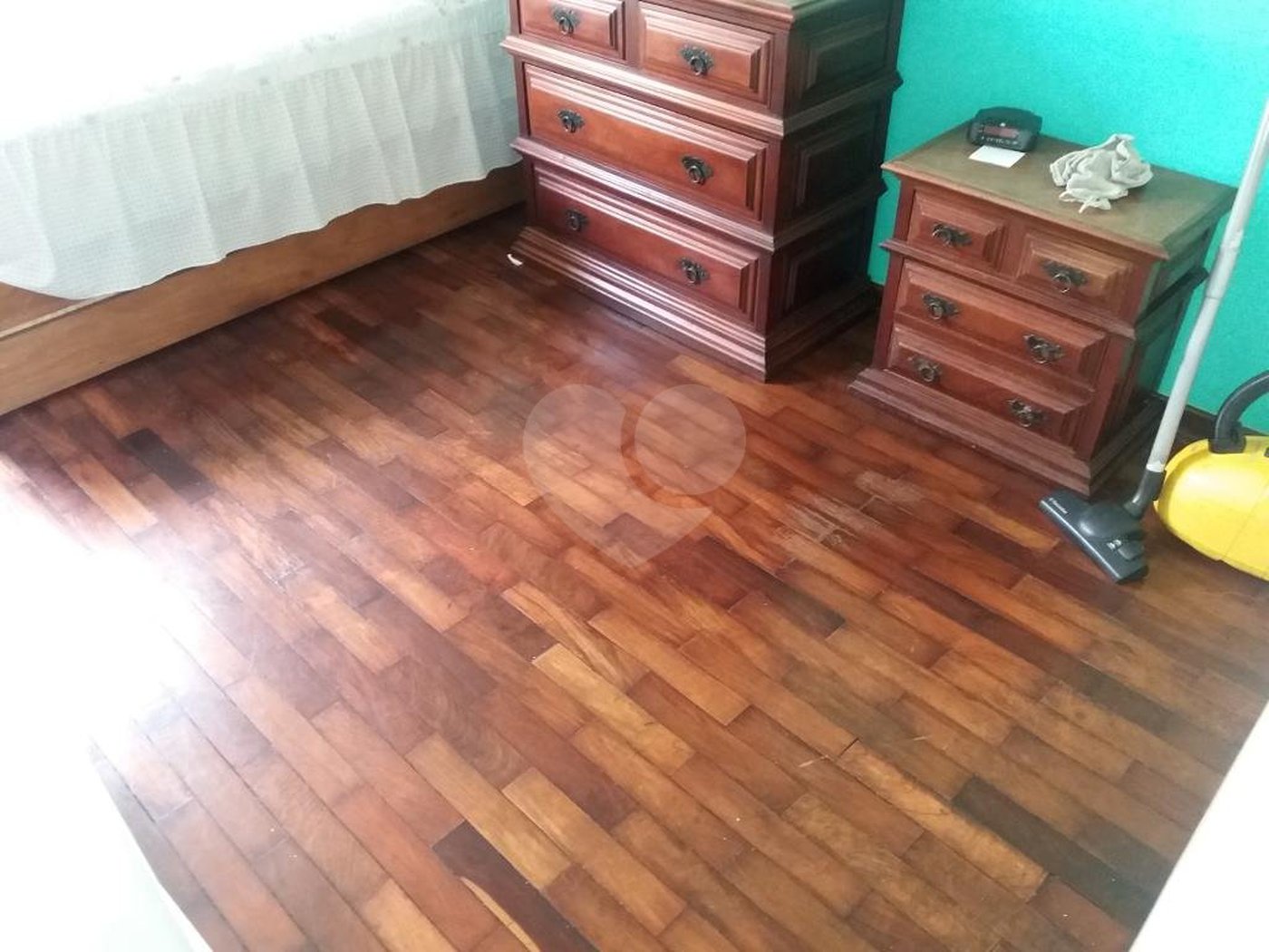 Sobrado à venda com 4 quartos, sendo 1 suíte,  em Brooklin Paulista, São Paulo, SP