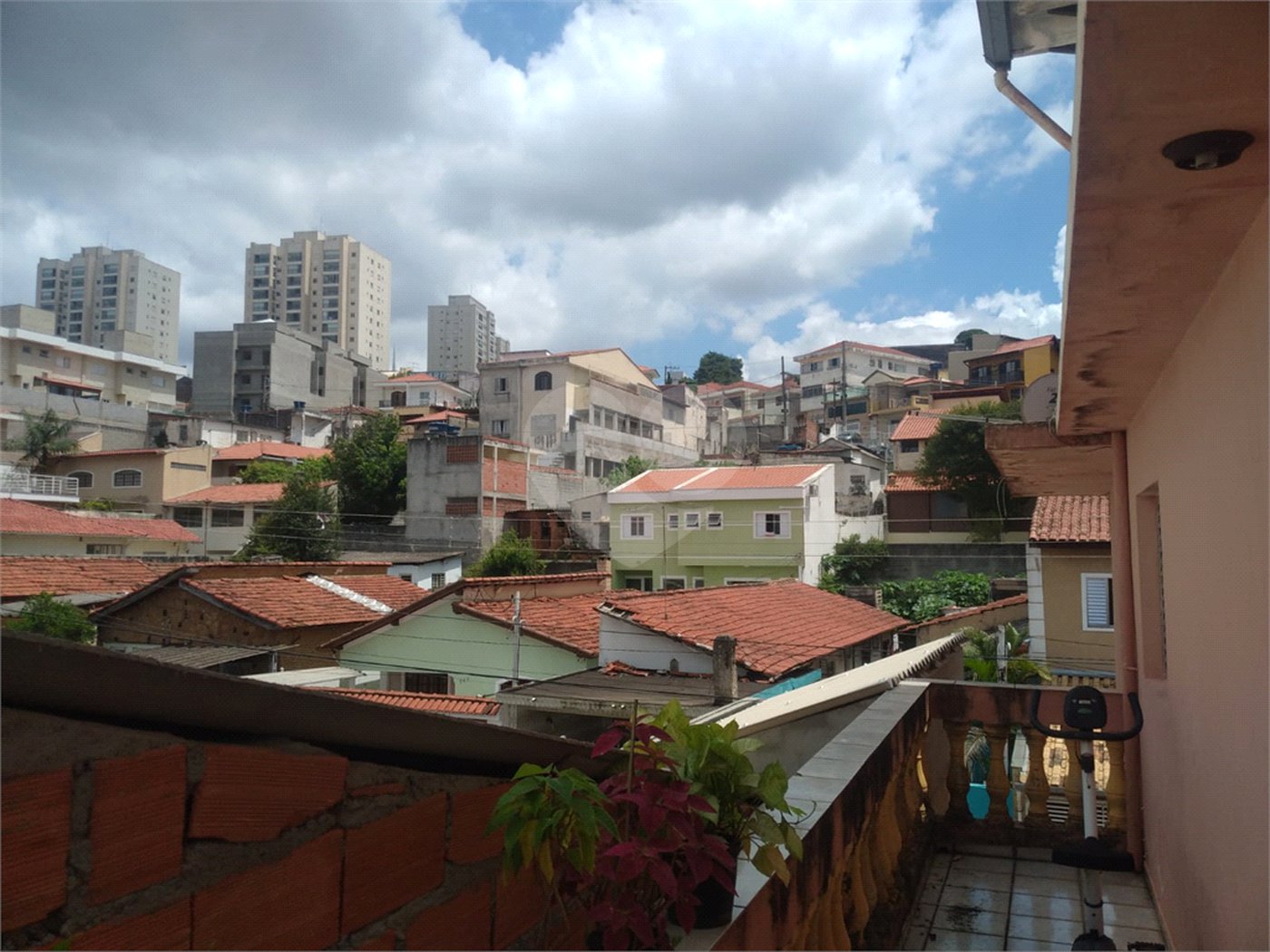 Sobrado à venda com 3 quartos em Vila Mazzei, São Paulo, SP