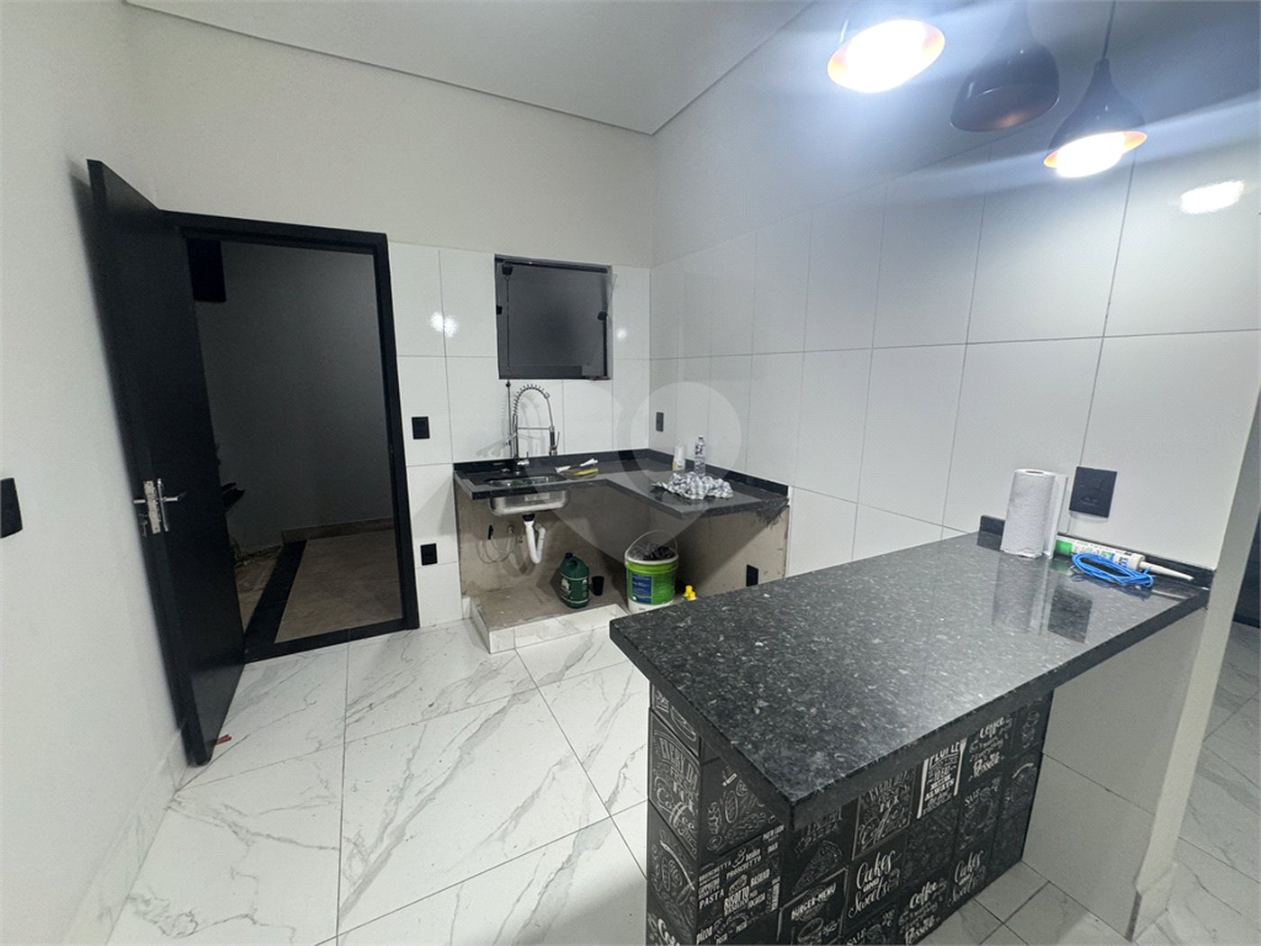 Casa à venda com 2 quartos, sendo 1 suíte, em Residencial Barnabé, Salto, SP