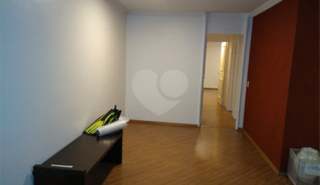 Apartamento à venda com 3 quartos, sendo 1 suíte,  em Santana, São Paulo, SP