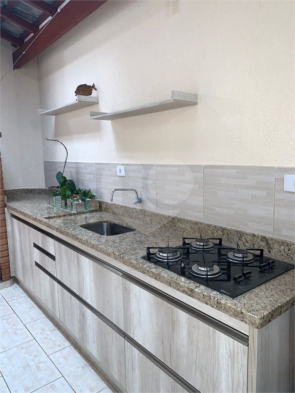 Casa à venda com 3 quartos, sendo 1 suíte, em Residencial Bosque dos Ipês, São José dos Campos, SP