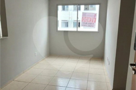 Apartamento à venda com 2 quartos em Santa Cruz, Rio de Janeiro, RJ