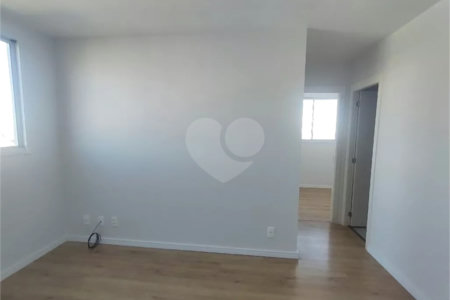 Apartamento à venda com 2 quartos em Jardim Miriam, São Paulo, SP