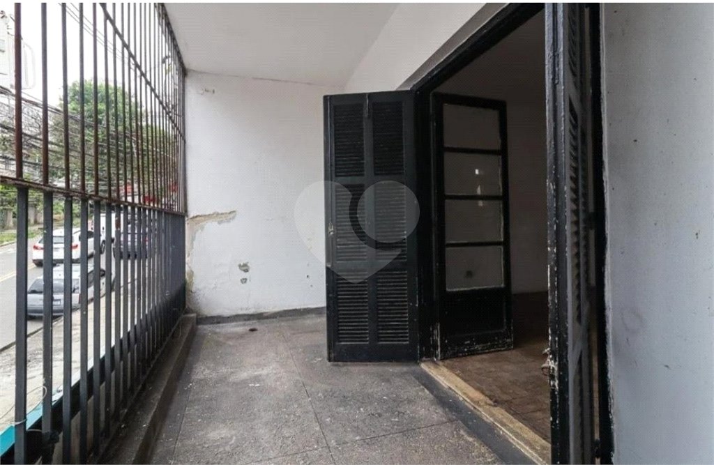 Sobrado à venda ou para alugar com 3 quartos em Vila Mariana, São Paulo, SP
