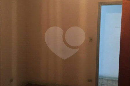 Casa Térrea à venda com 3 quartos, sendo 1 suíte, em Água Fria, São Paulo, SP