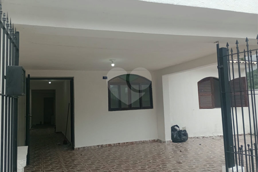 Casa Térrea à venda com 2 quartos em Tremembé, São Paulo, SP