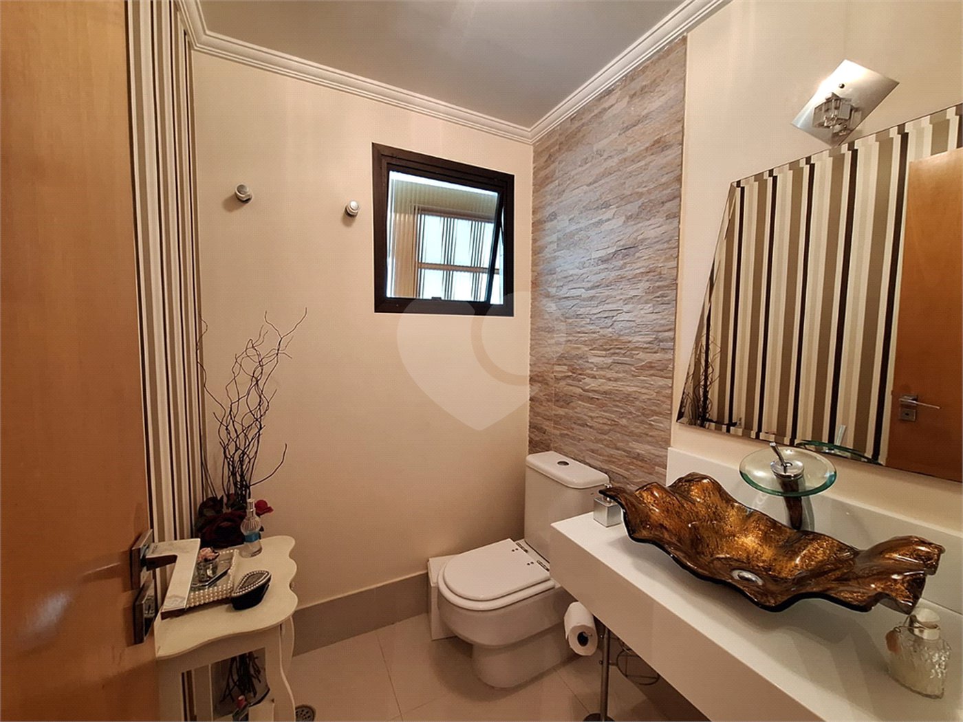 Apartamento à venda com 3 quartos, sendo 2 suítes, em Santana, São Paulo, SP