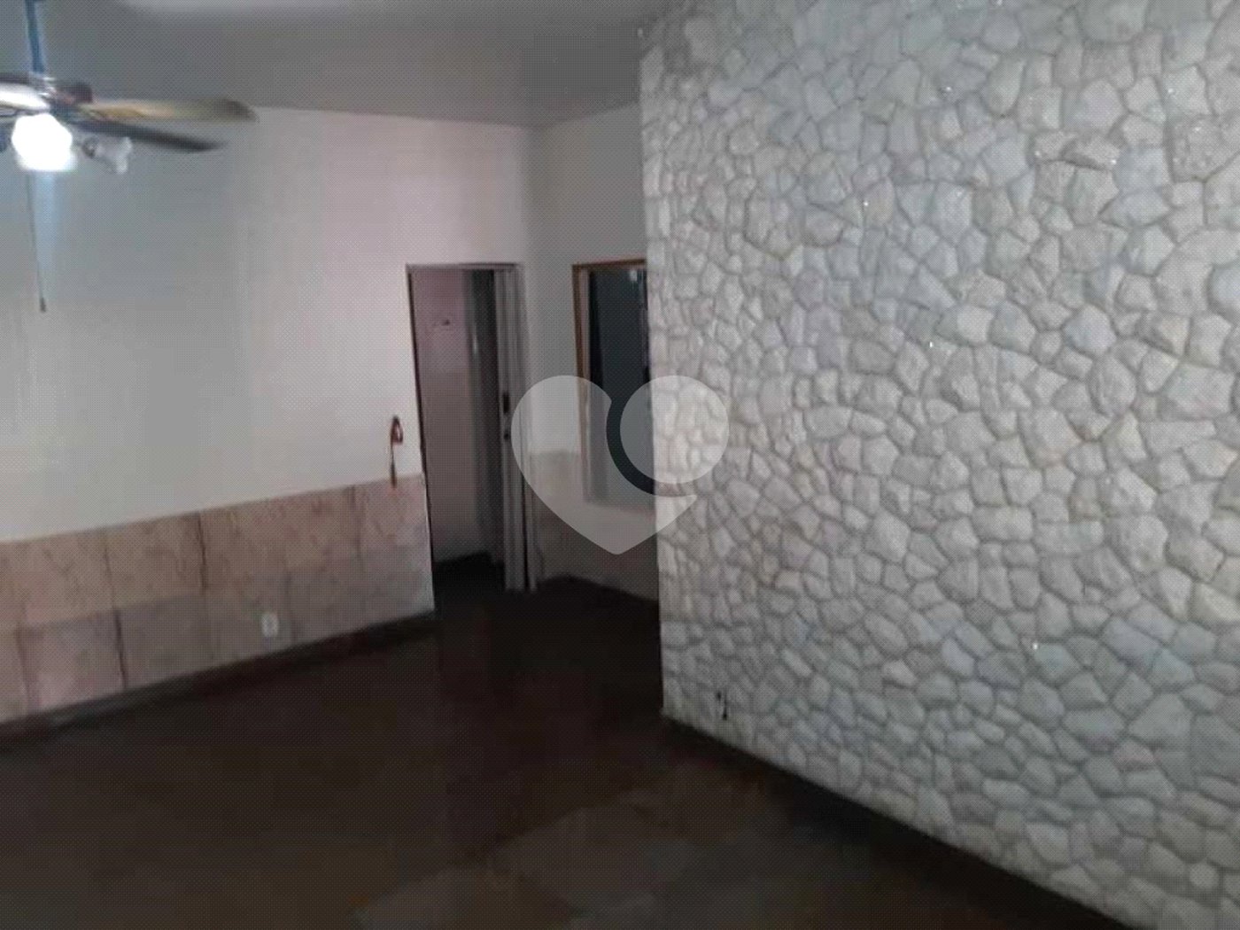 Casa à venda com 2 suítes no condomínio Parque Dourado, Rio de Janeiro - RJ