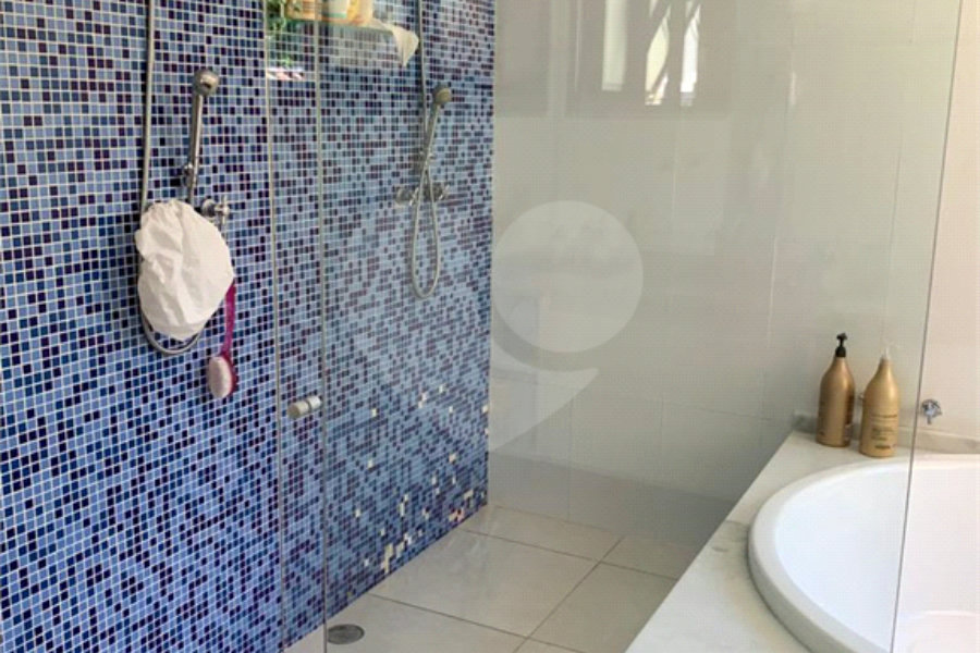 Casa à venda com 3 suítes no condomínio Parque Imperial da Cantareira, Mairiporã - SP