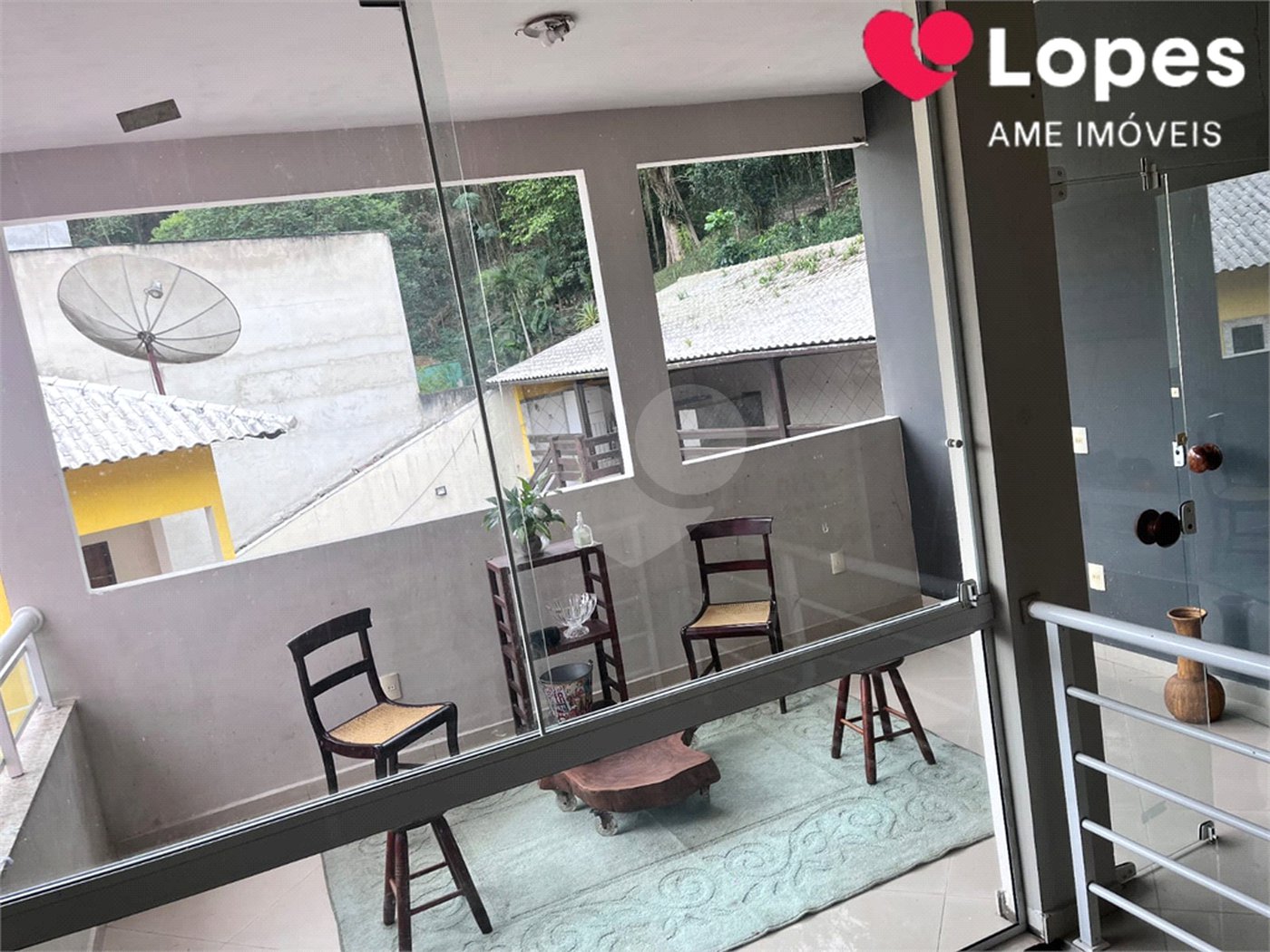 Casa à venda com 4 quartos, sendo 3 suítes, no condomínio Fazenda Cantagalo, Rio de Janeiro - RJ