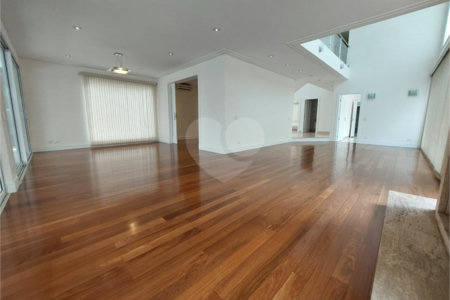 Casa à venda com 4 suítes no condomínio Residencial Morumbi, São Paulo - SP