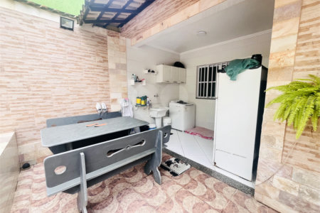 Casa à venda com 3 quartos, sendo 1 suíte, em Campo Grande, Rio de Janeiro, RJ