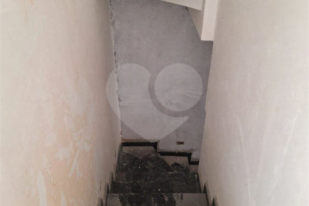 Sobrado à venda com 3 quartos, sendo 1 suíte,  em Vila Medeiros, São Paulo, SP