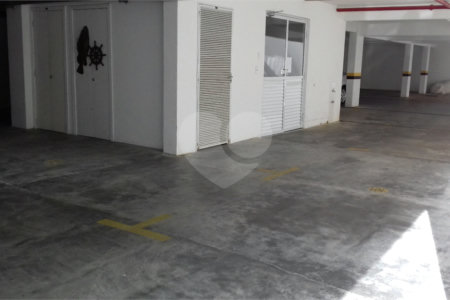 Apartamento à venda com 3 quartos, sendo 1 suíte, em Jurerê, Florianópolis, SC