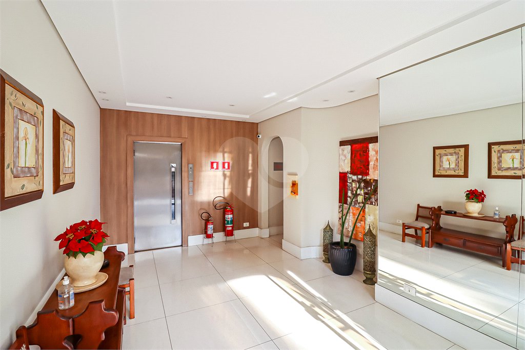 Apartamento à venda com 4 quartos, sendo 2 suítes, em Moema, São Paulo, SP