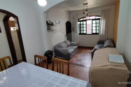 Casa à venda com 2 quartos em Vila Paulista, Mogi das Cruzes, SP