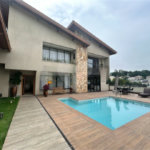 Sobrado à venda com 5 quartos, sendo 3 suítes, em Tremembé, São Paulo, SP