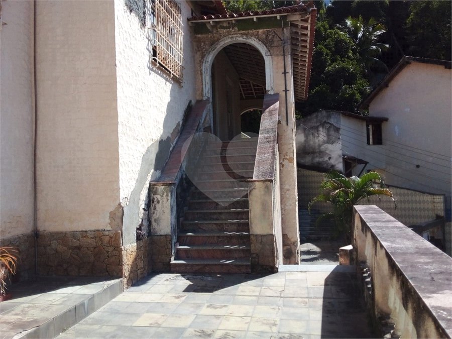 Casa à venda ou para alugar com 5 quartos em Grajaú, Rio de Janeiro, RJ