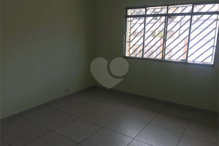 Sobrado à venda com 2 quartos em Vila Dom Pedro Ii, São Paulo, SP