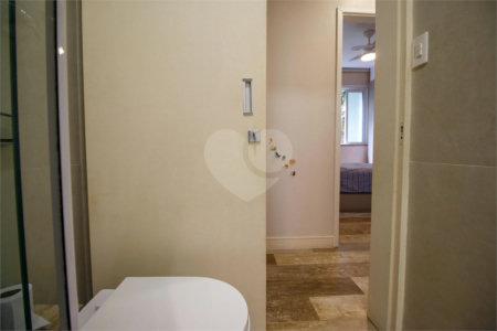 Apartamento à venda com 3 quartos, sendo 2 suítes,  em Tijuca, Rio de Janeiro, RJ