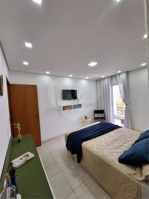 Sobrado à venda com 4 quartos, sendo 2 suítes, em Nova Petrópolis, São Bernardo do Campo, SP