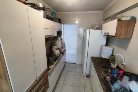 Apartamento à venda com 2 quartos, sendo 1 suíte, em Parque São Luís, Taubaté, SP