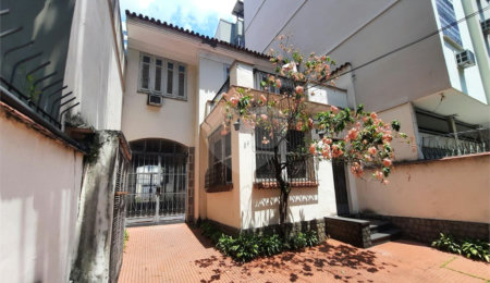 Casa à venda com 3 quartos, sendo 1 suíte,  em Tijuca, Rio de Janeiro, RJ