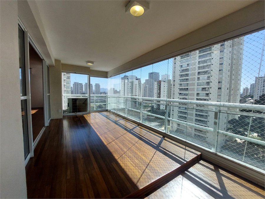 Apartamento à venda com 3 suítes em Vila Leopoldina, São Paulo, SP