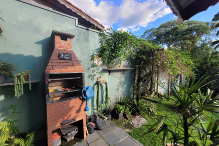 Casa à venda com 3 quartos, sendo 1 suíte, em Itapetinga, Atibaia, SP