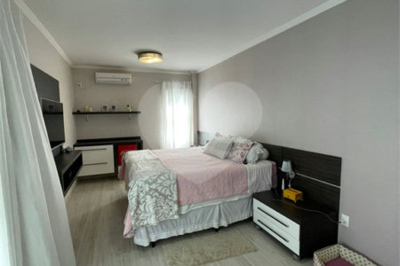Casa à venda com 4 suítes no condomínio Aruã Lagos, Mogi das Cruzes - SP