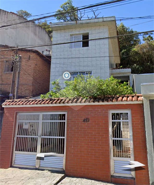 Sobrado à venda com 2 quartos em Horto, São Paulo, SP
