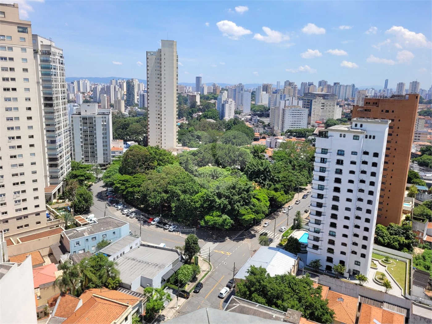 Apartamento à venda com 6 quartos, sendo 1 suíte, em Parque da Mooca, São Paulo, SP