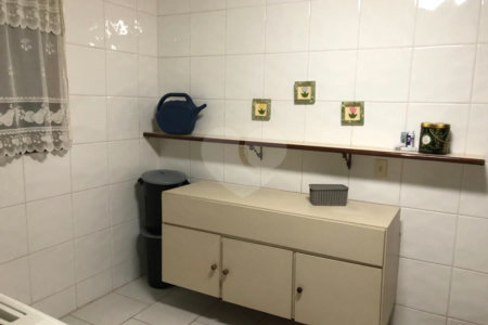 Casa à venda com 3 quartos, sendo 2 suítes, no condomínio Residencial Vivendas Piccolo Paese, Salto - SP