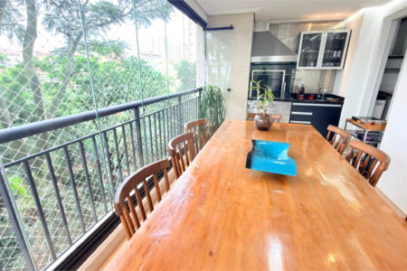 Apartamento à venda com 3 suítes em Santa Teresinha, São Paulo, SP