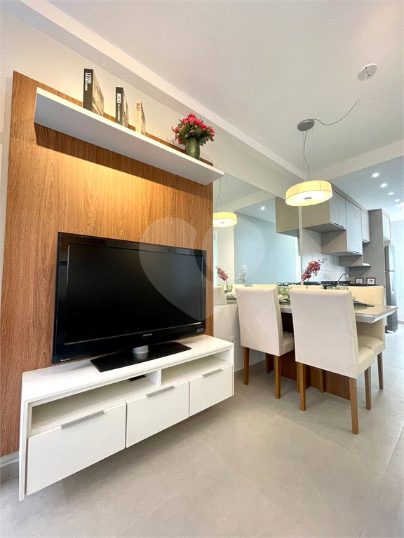 Apartamento à venda com 2 quartos em Chora Menino, São Paulo, SP