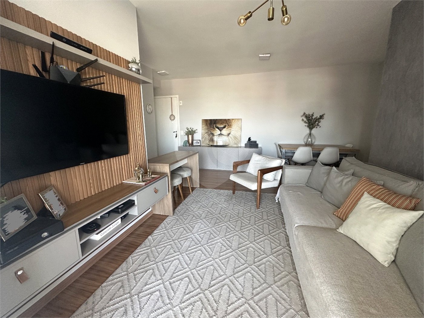 Apartamento à venda com 3 quartos, sendo 1 suíte, em Jardim Pompéia, Indaiatuba, SP