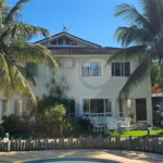 Casa em condomínio à venda com 5 quartos, sendo 3 suítes, em Bosque de Geribá, Armação dos Búzios, RJ